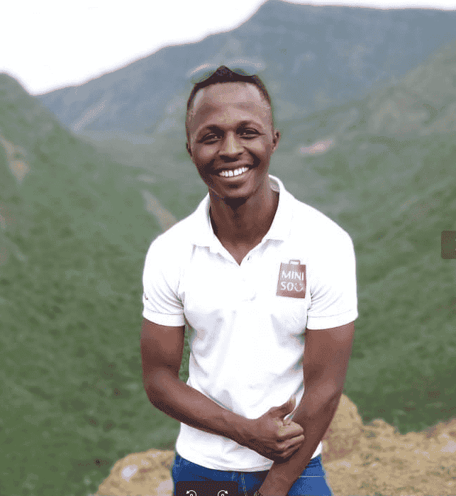 Screenshot from 2025-01-15 12-27-09